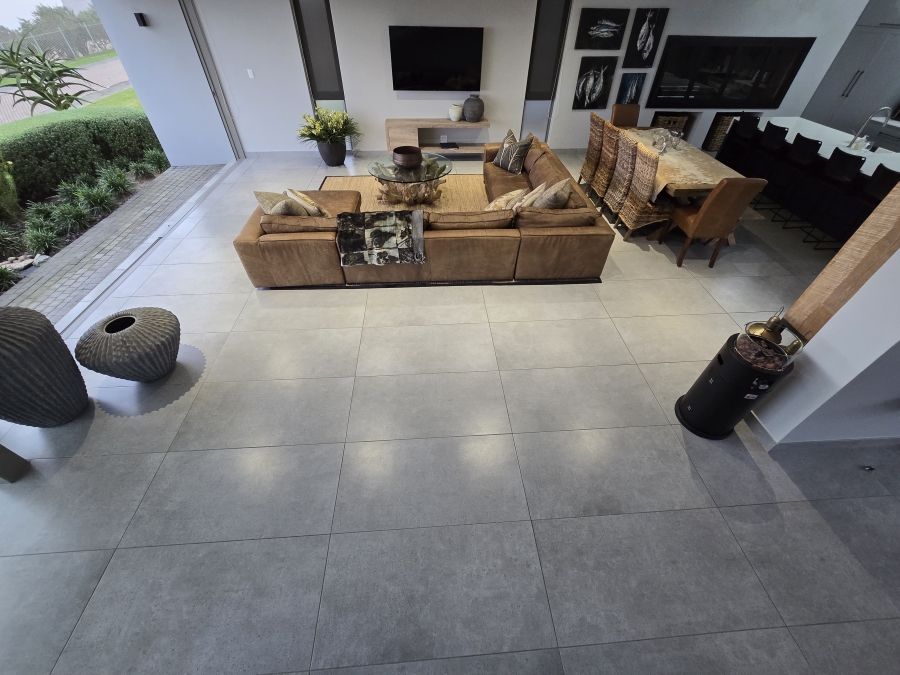 4 Bedroom Property for Sale in Oubaai Western Cape
